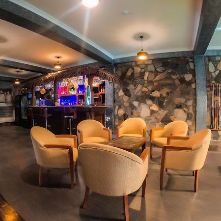 Centauria Wild Hotel Udawalawe Ngoại thất bức ảnh