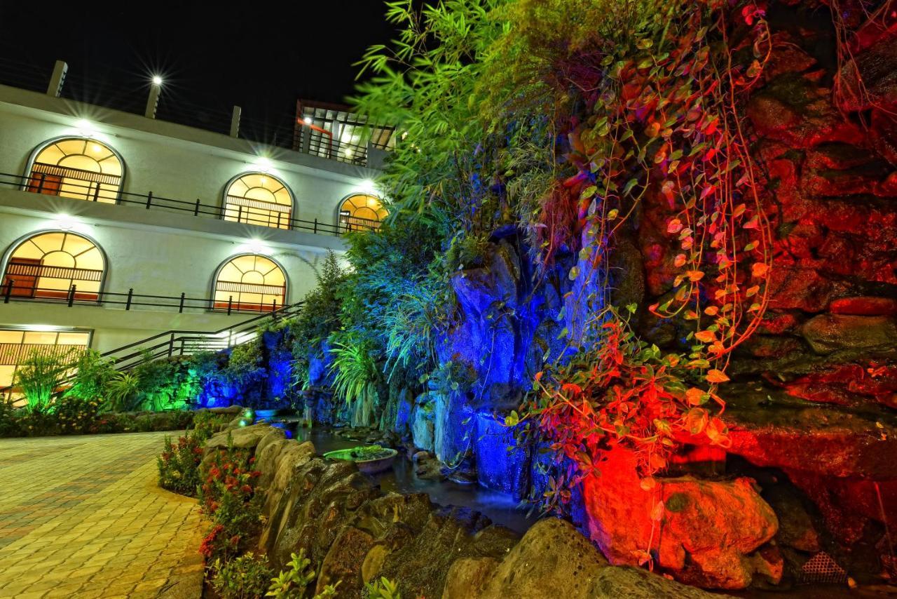 Centauria Wild Hotel Udawalawe Ngoại thất bức ảnh