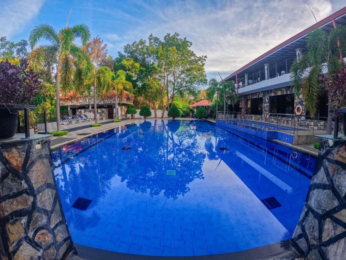 Centauria Wild Hotel Udawalawe Ngoại thất bức ảnh