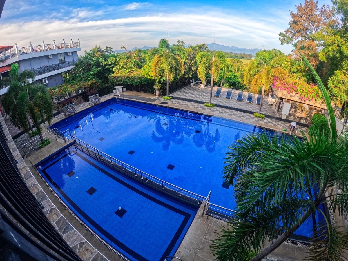 Centauria Wild Hotel Udawalawe Ngoại thất bức ảnh